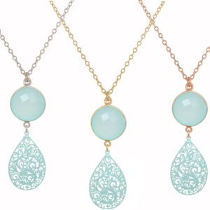GEMSHINE Halskette mit Mandala und Chalcedon Edelstein. Anhänger aus Silber, vergoldet oder rose an 45cm Kette. Made in Madrid / Spanien. Im edlen Geschenketui.